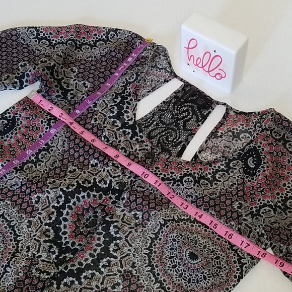 Full Tilt Sheer Net Lace Back Feature Sz S - Picture 6 of 9